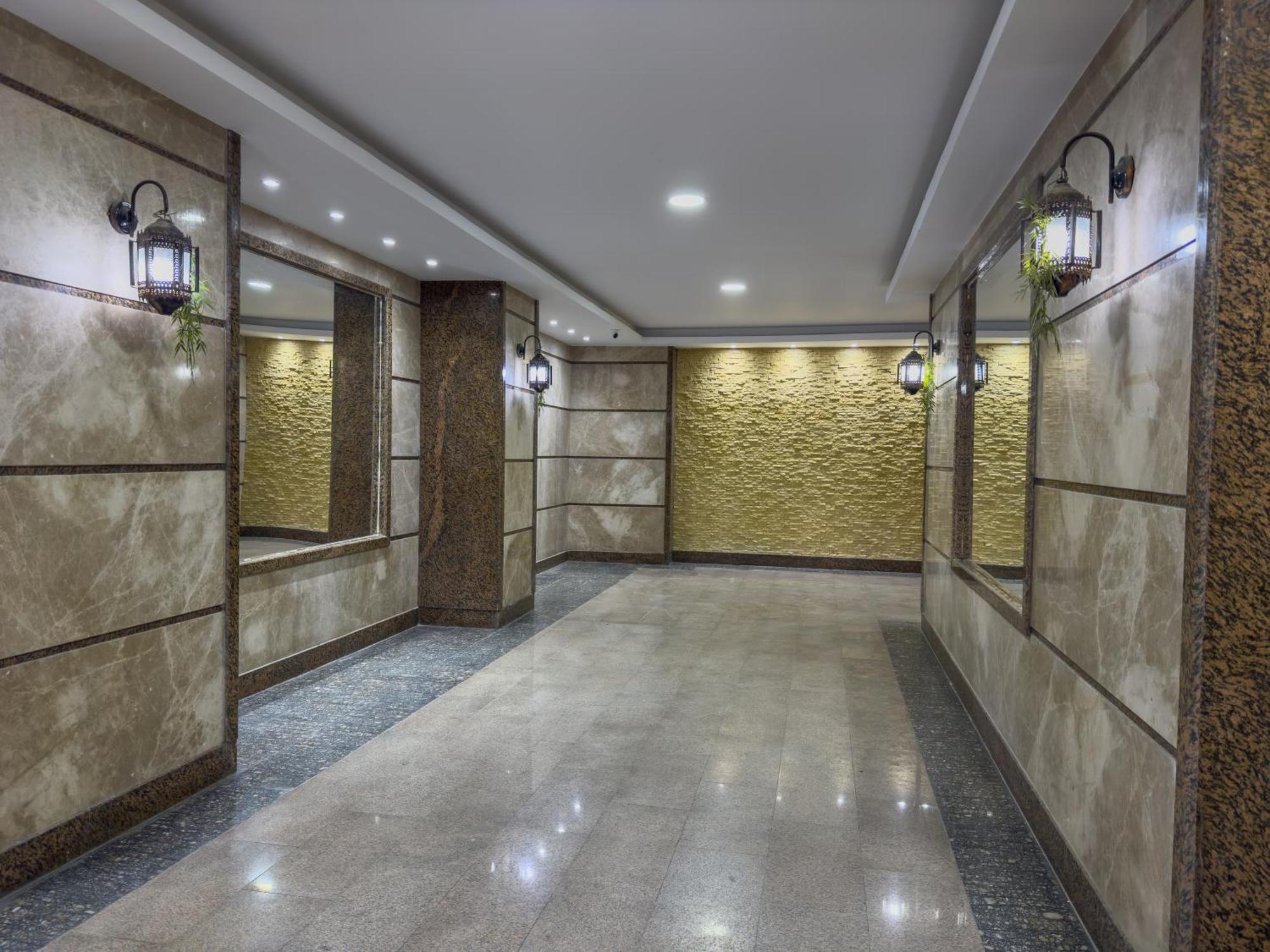 Royal Crown Hotel Giza Pyramids View Kafret el-Gabal Exterior photo