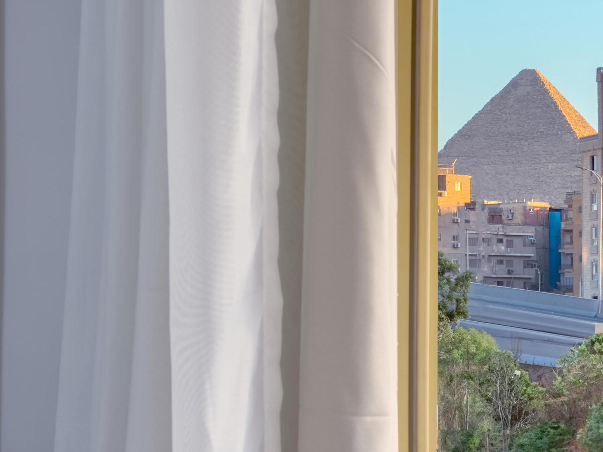 Royal Crown Hotel Giza Pyramids View Kafret el-Gabal Exterior photo